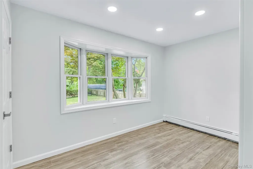 108 Riviera Drive Mastic NY 11950