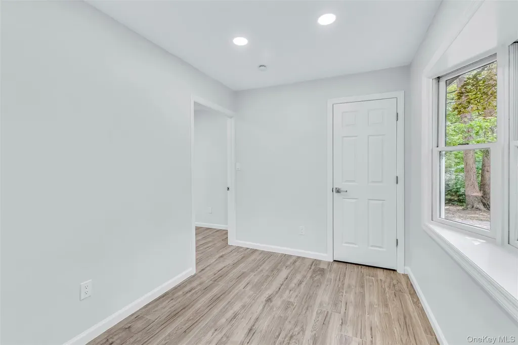 108 Riviera Drive Mastic NY 11950