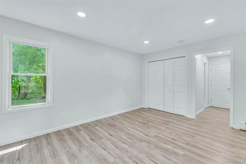 108 Riviera Drive Mastic NY 11950