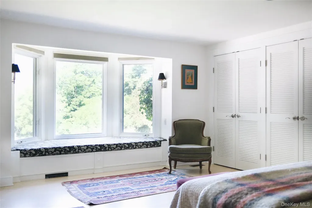 26 Curry Lane Hyde Park NY 12538