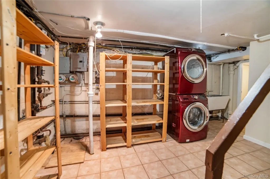 7719 252nd Street Bellerose NY 11426