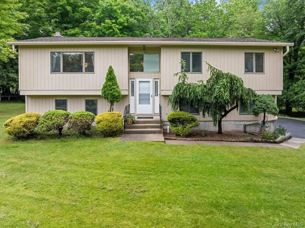 60 Smith Hill Road Airmont NY 10952