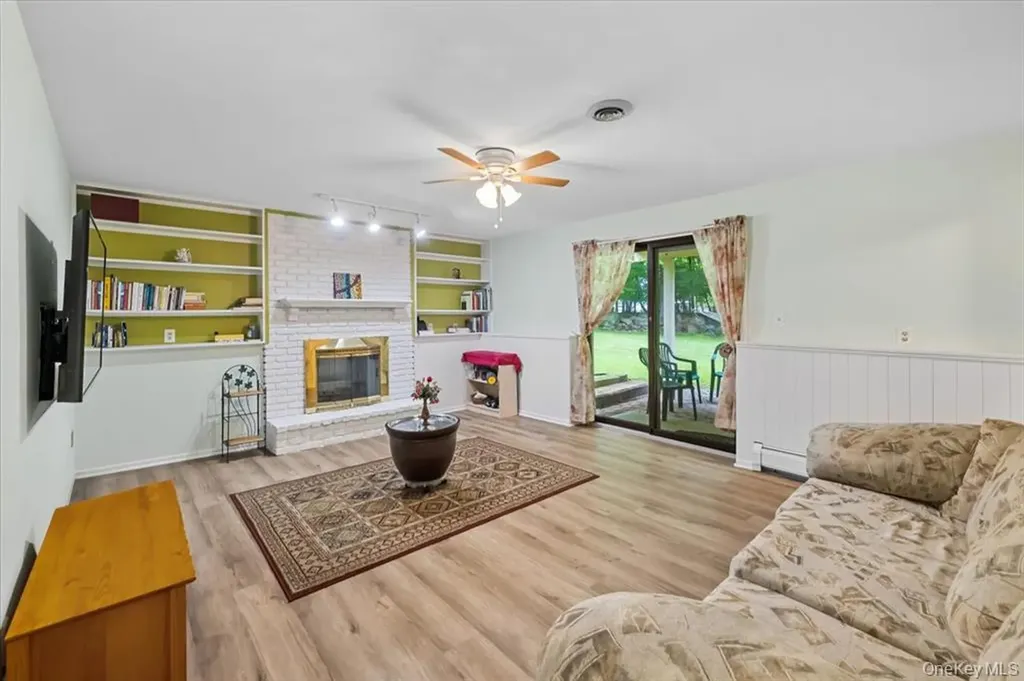 60 Smith Hill Road Airmont NY 10952