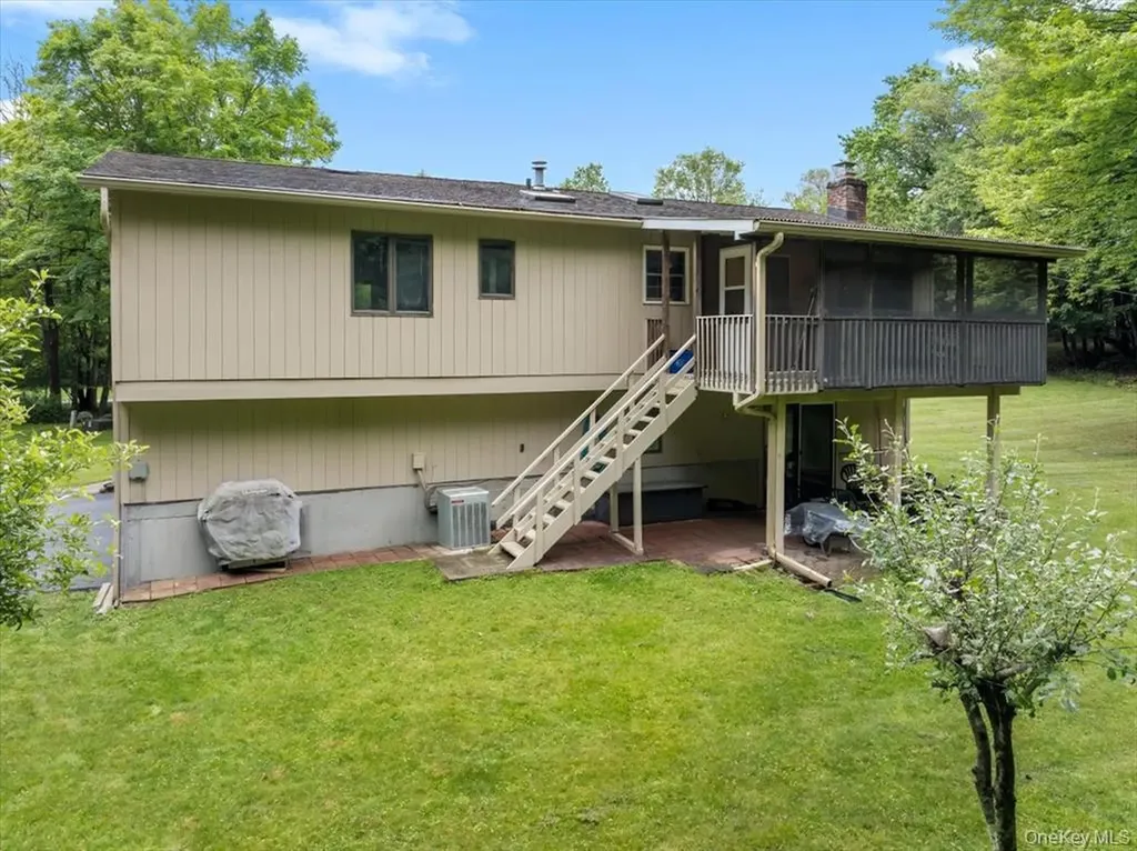 60 Smith Hill Road Airmont NY 10952