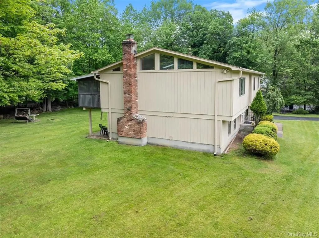 60 Smith Hill Road Airmont NY 10952