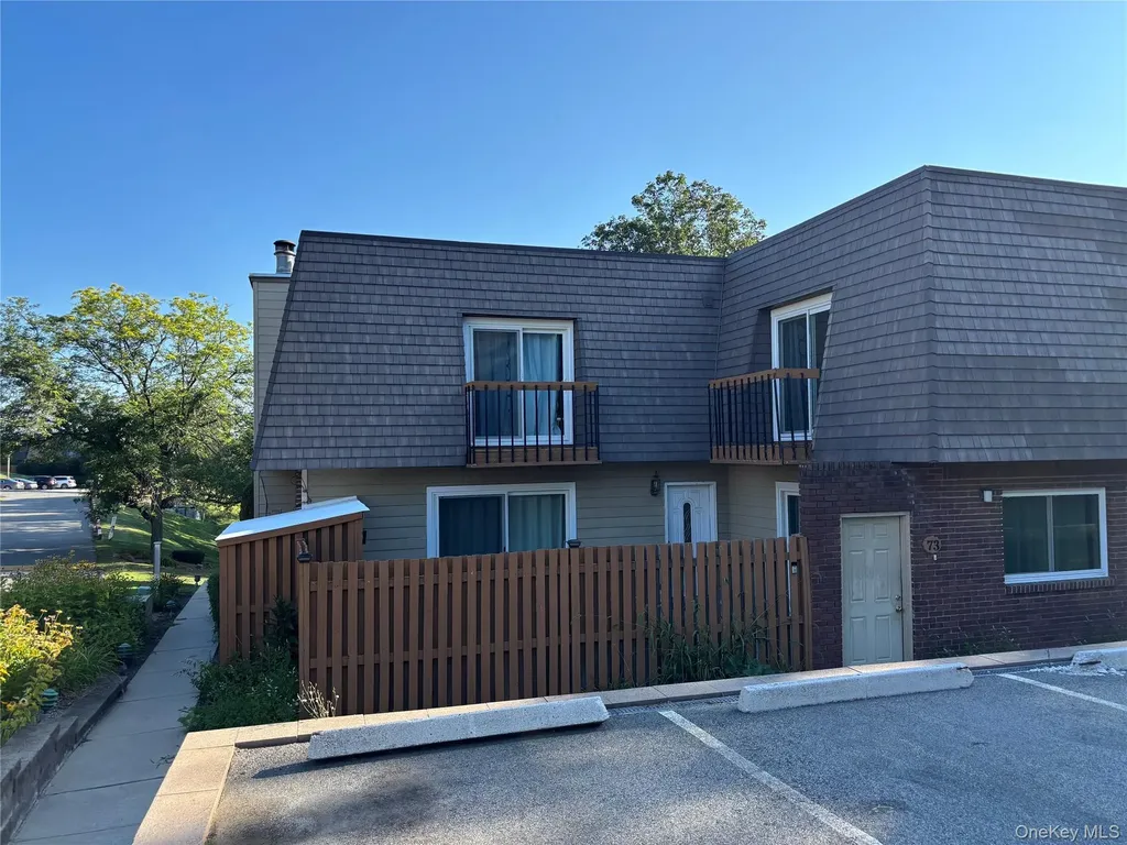 73 Laudaten Way Warwick NY 10990