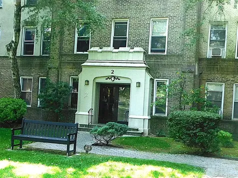 472 Gramatan Avenue Mount Vernon NY 10552