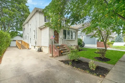 118 Linden Street Bellmore NY 11710
