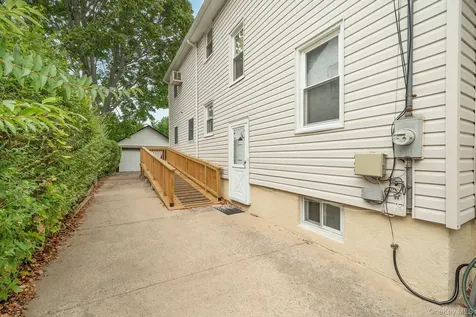 118 Linden Street Bellmore NY 11710