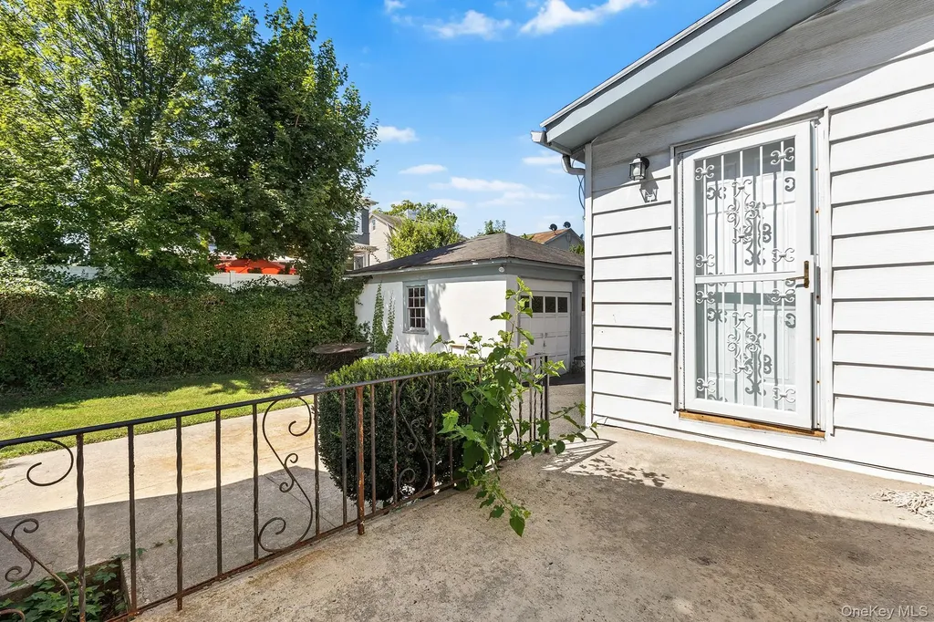 19 Florence Avenue White Plains NY 10607