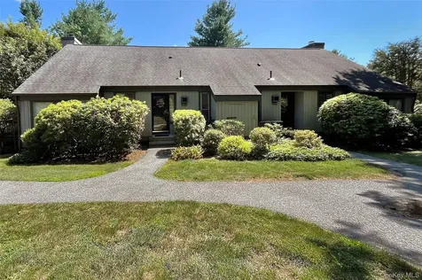 247 Heritage Hills Somers NY 10589