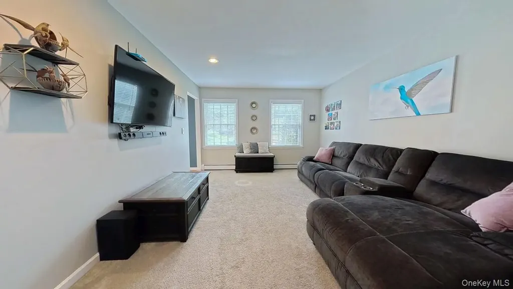 87 Winchester Drive Monroe NY 10950