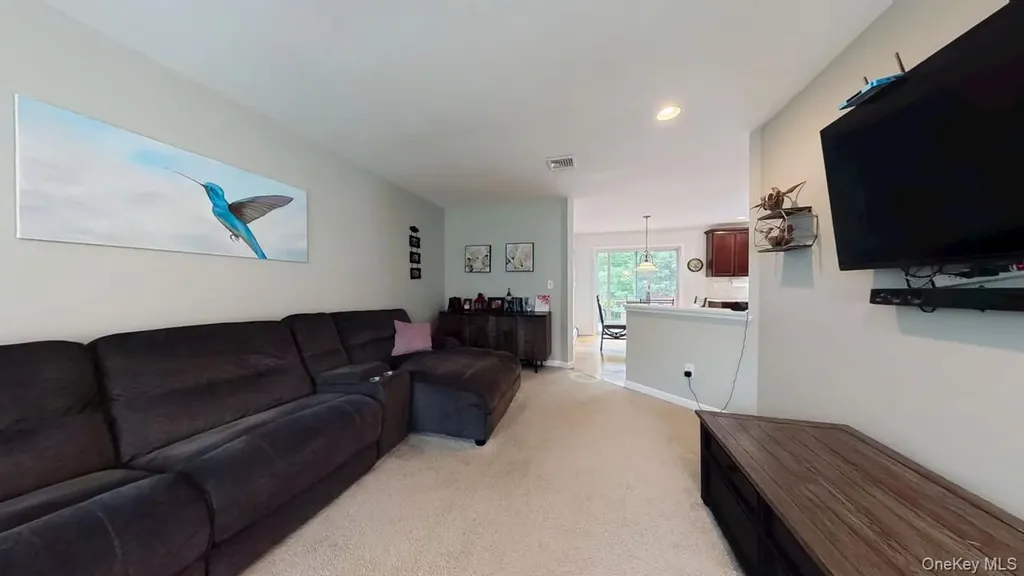 87 Winchester Drive Monroe NY 10950