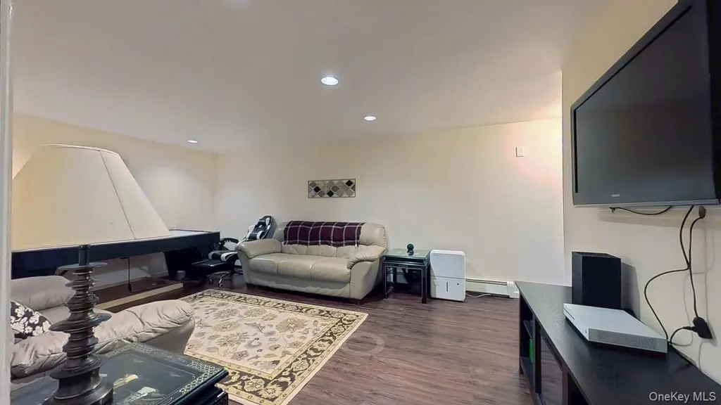 87 Winchester Drive Monroe NY 10950