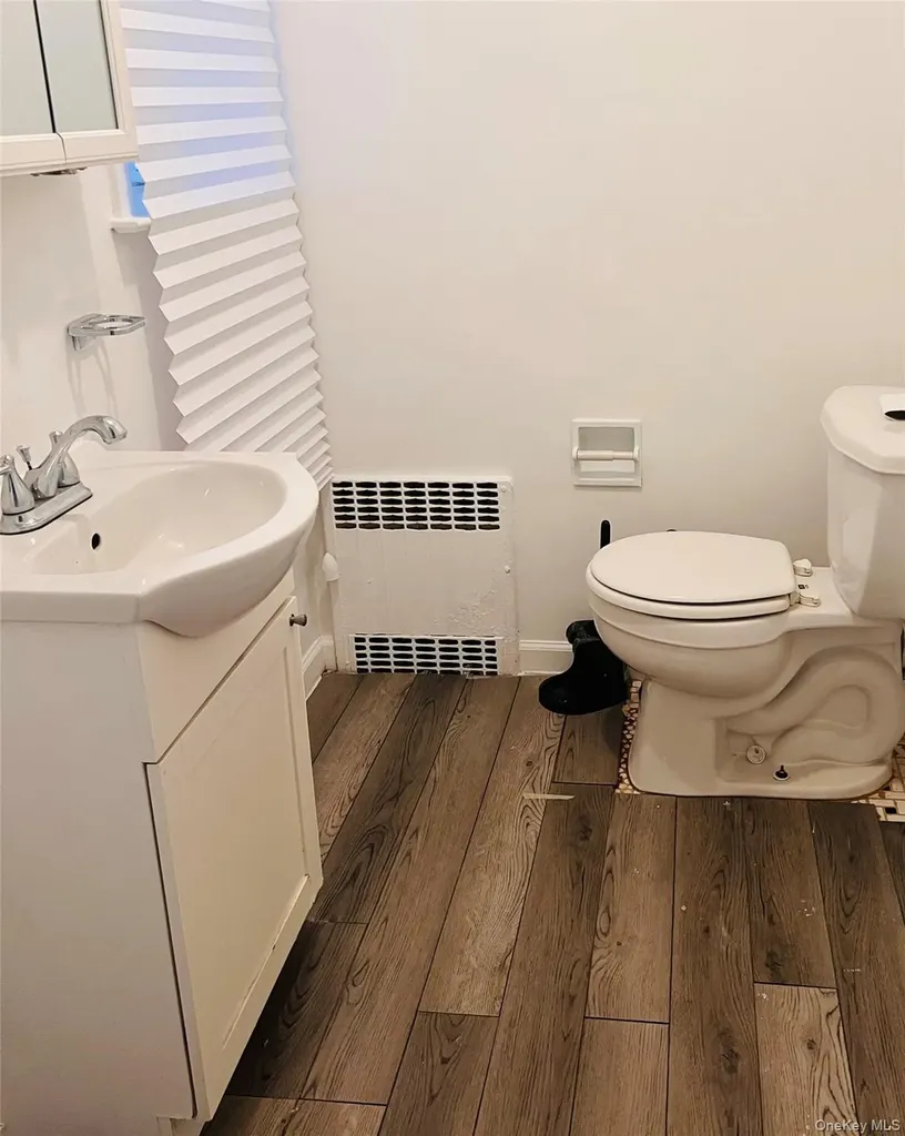 75 Locust Avenue Cedarhurst NY 11516