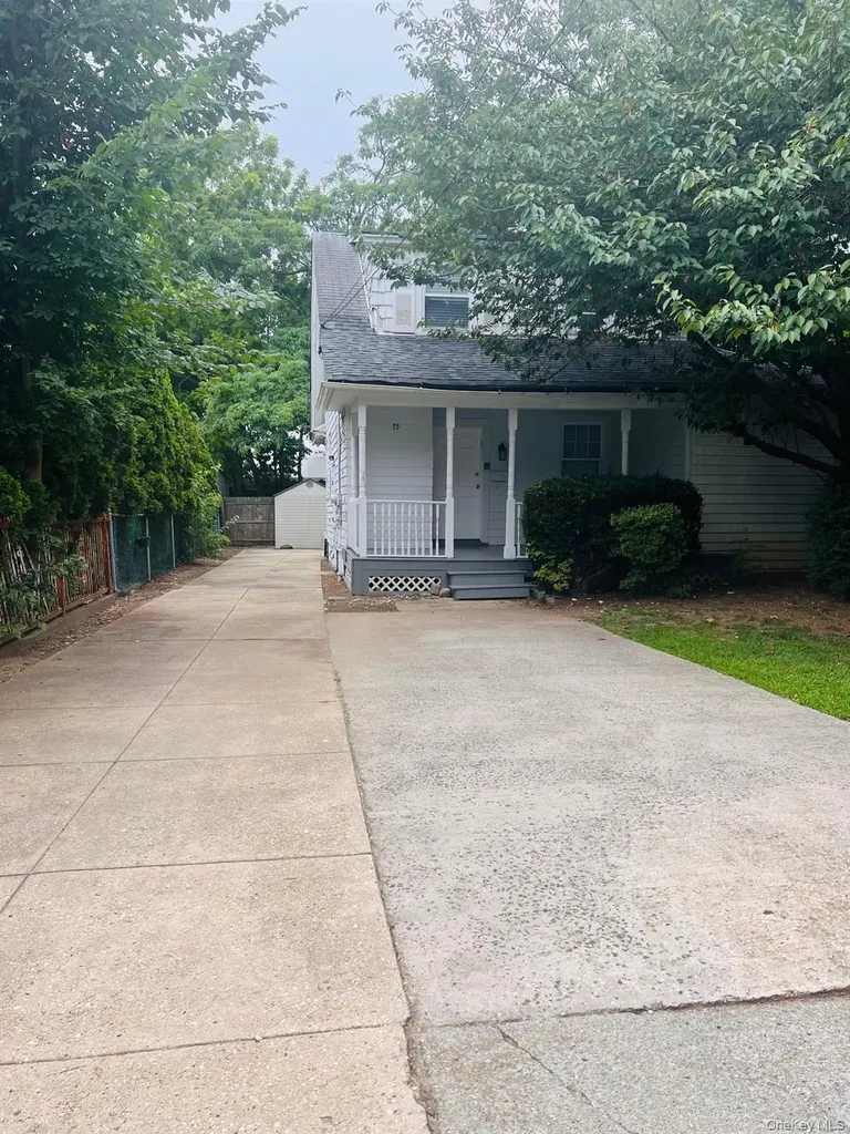 75 Locust Avenue Cedarhurst NY 11516