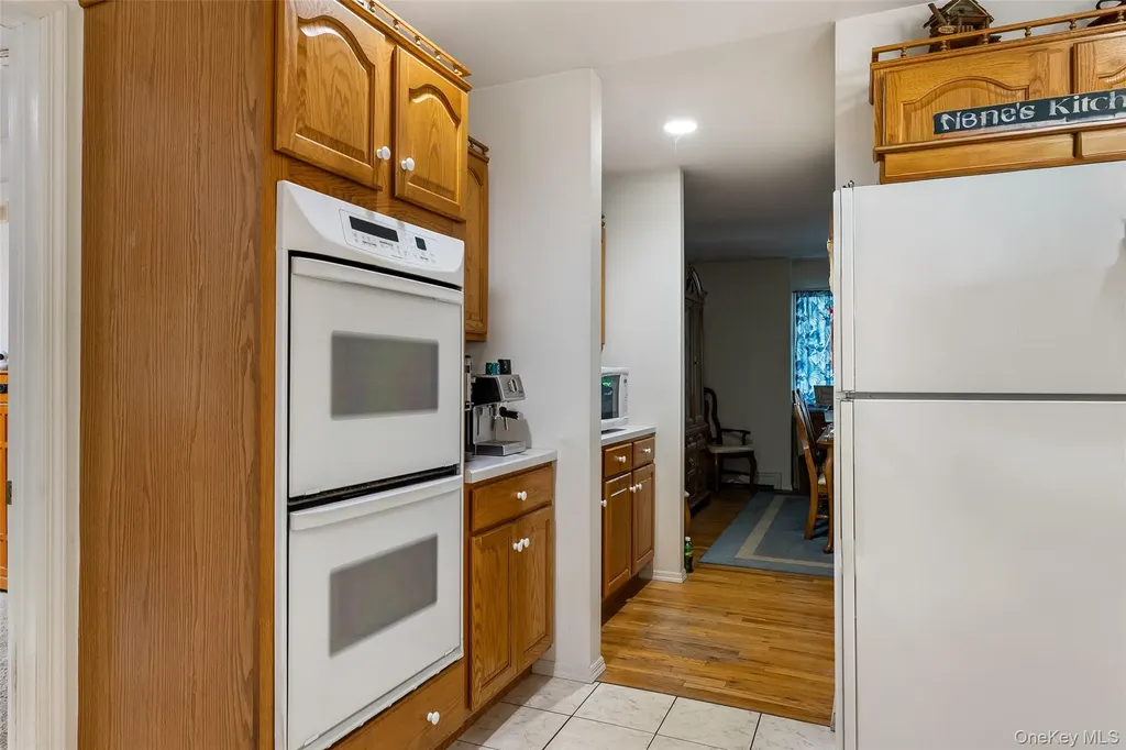 167 Farm Road E Wading River NY 11792