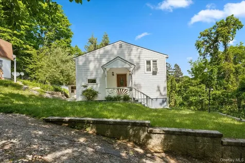 398 E Main Street Jefferson Valley NY 10535