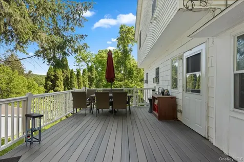 398 E Main Street Jefferson Valley NY 10535