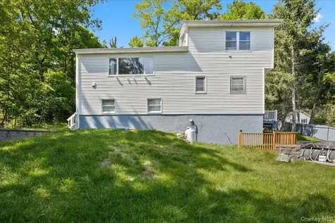398 E Main Street Jefferson Valley NY 10535