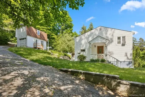 398 E Main Street Jefferson Valley NY 10535