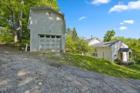 398 E Main Street Jefferson Valley NY 10535
