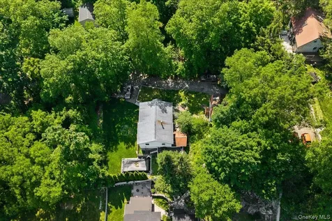398 E Main Street Jefferson Valley NY 10535