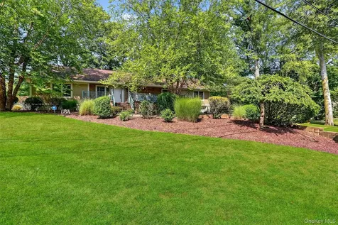 6 Gail Drive New City NY 10956