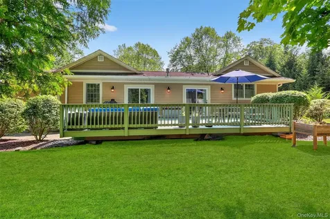 6 Gail Drive New City NY 10956