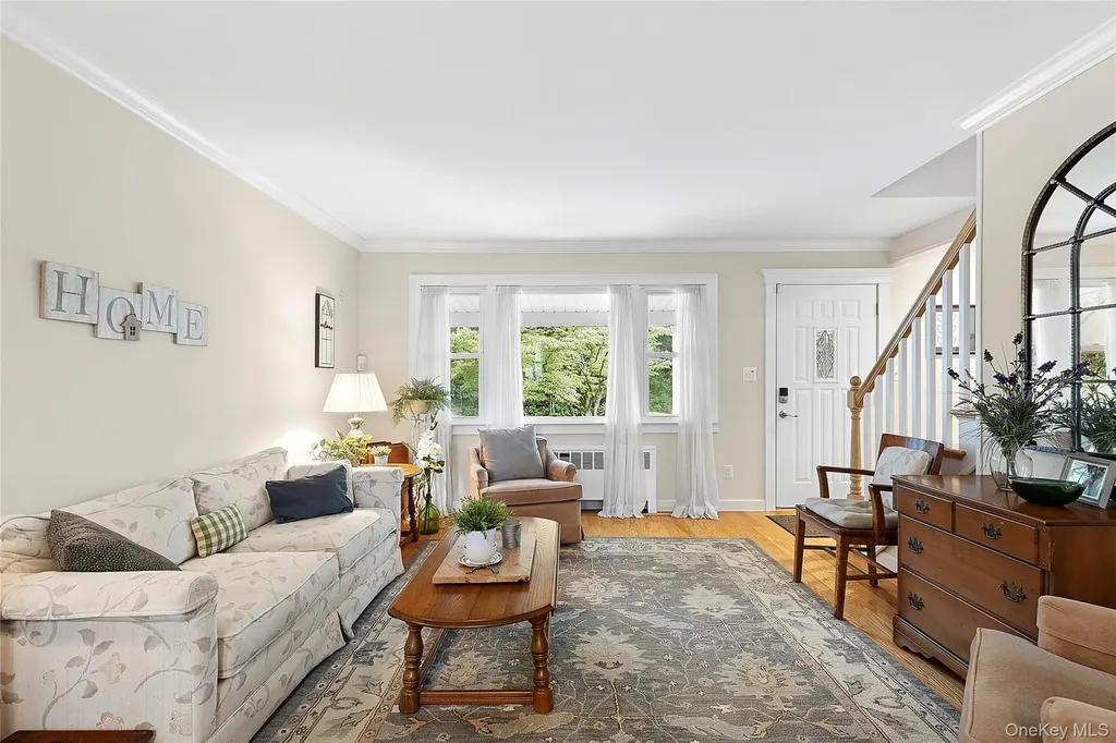 222 Half Hollow Road Deer Park NY 11729