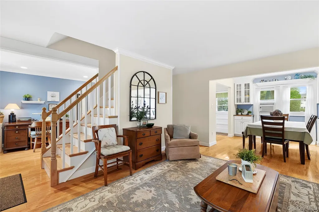 222 Half Hollow Road Deer Park NY 11729