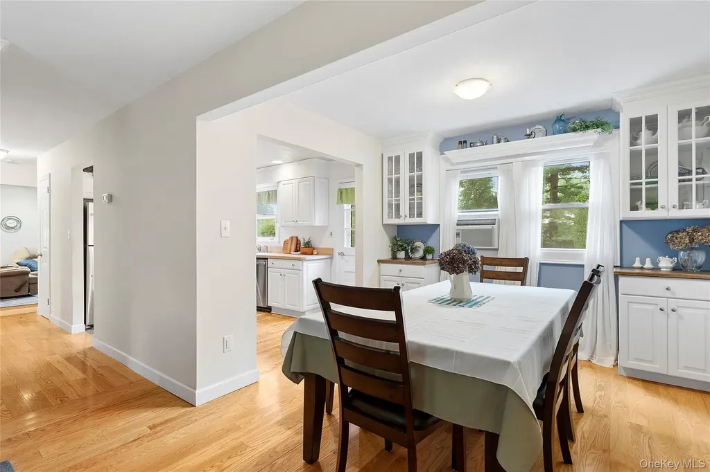 222 Half Hollow Road Deer Park NY 11729