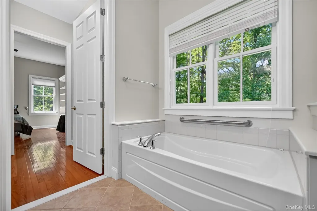 5 Mistucky Circle Warwick NY 10990