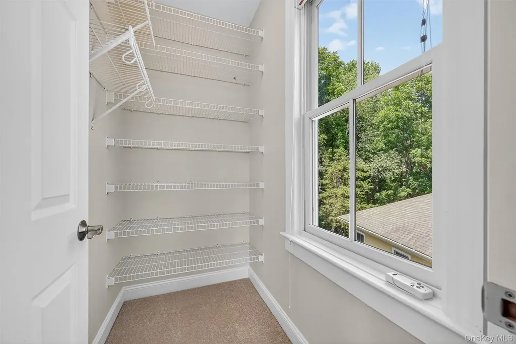 5 Mistucky Circle Warwick NY 10990