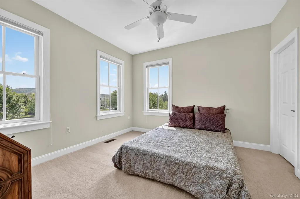 5 Mistucky Circle Warwick NY 10990
