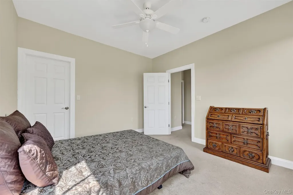 5 Mistucky Circle Warwick NY 10990