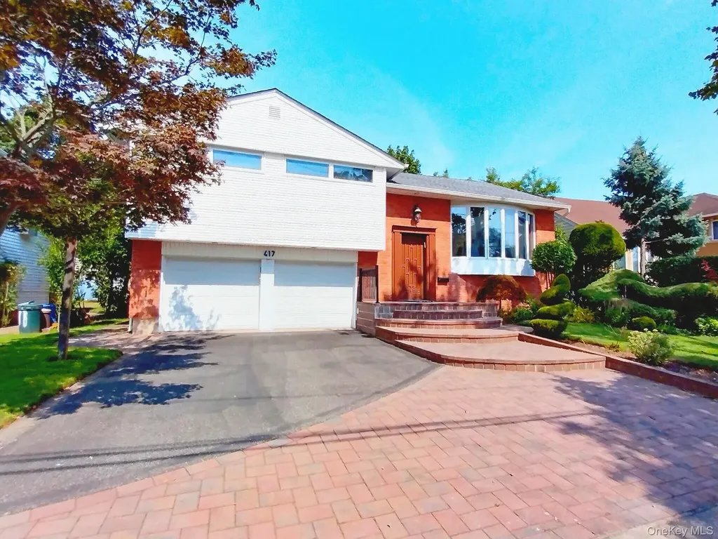 417 Bunker Drive Oceanside NY 11572