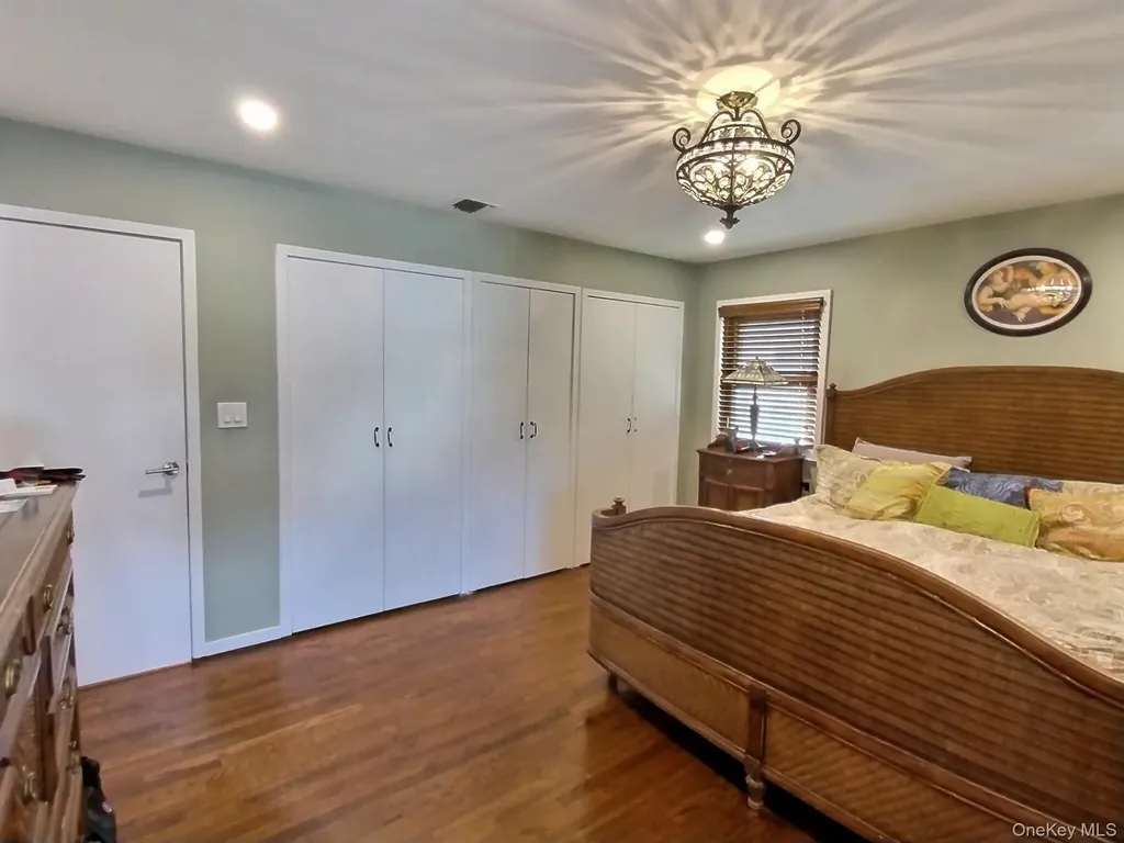 417 Bunker Drive Oceanside NY 11572