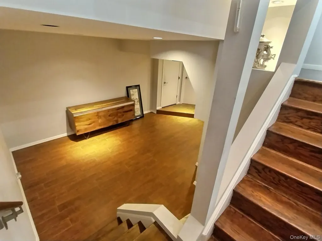 417 Bunker Drive Oceanside NY 11572