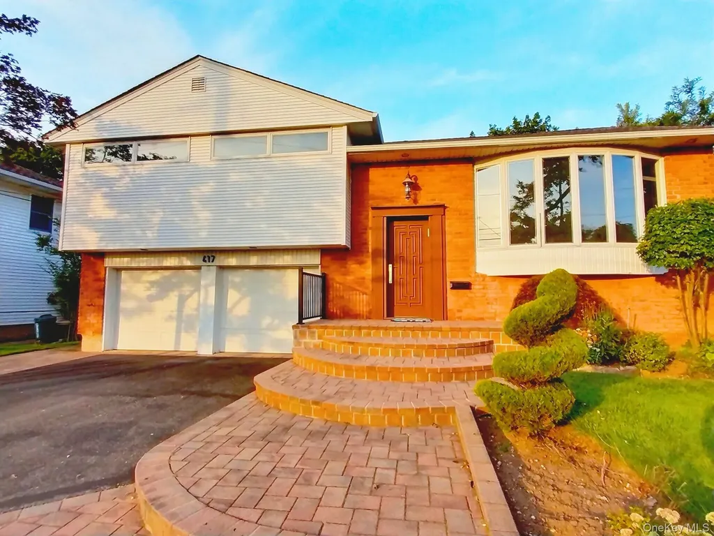 417 Bunker Drive Oceanside NY 11572