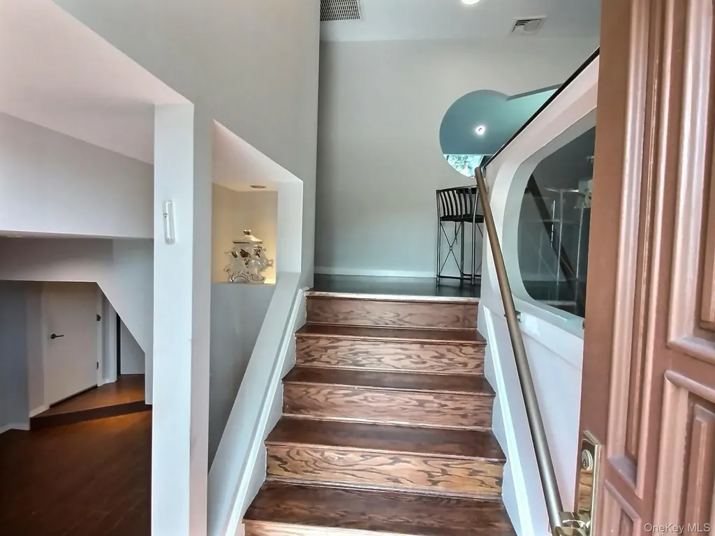 417 Bunker Drive Oceanside NY 11572