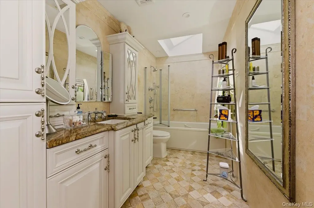 50 Cedar Lane Babylon NY 11702