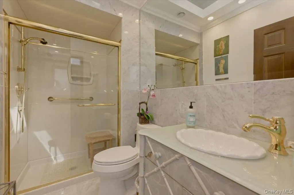 50 Cedar Lane Babylon NY 11702
