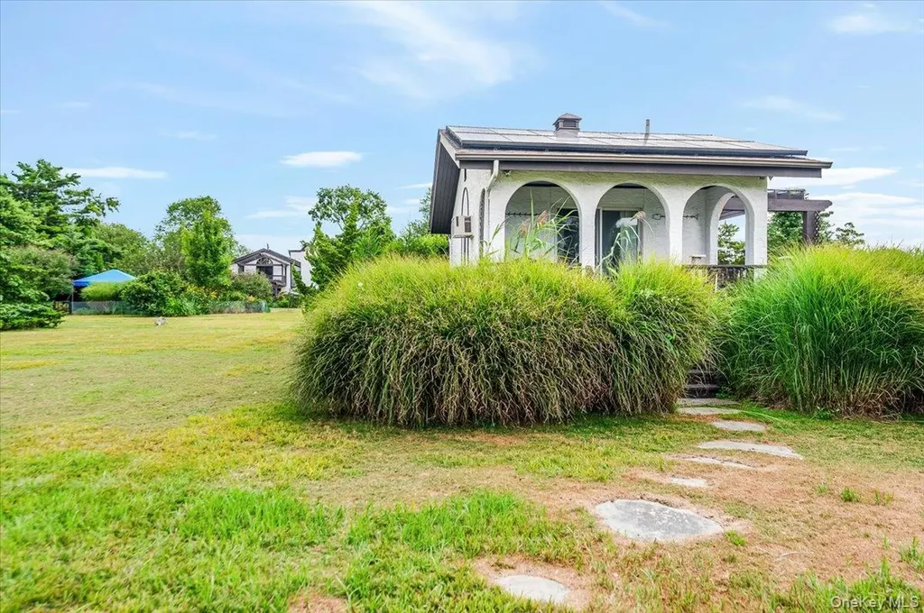50 Cedar Lane Babylon NY 11702
