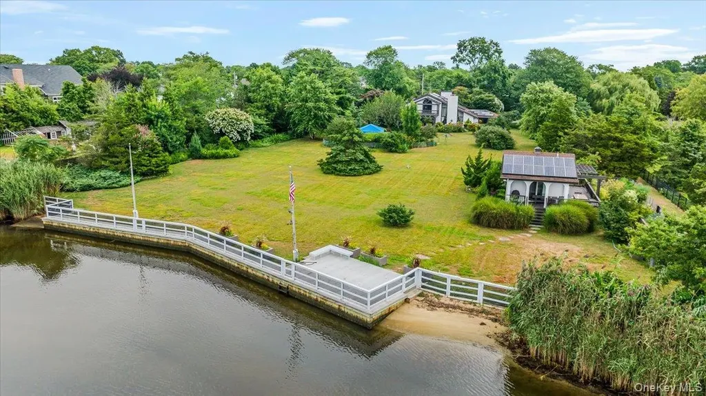 50 Cedar Lane Babylon NY 11702