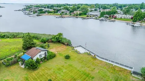 50 Cedar Lane Babylon NY 11702