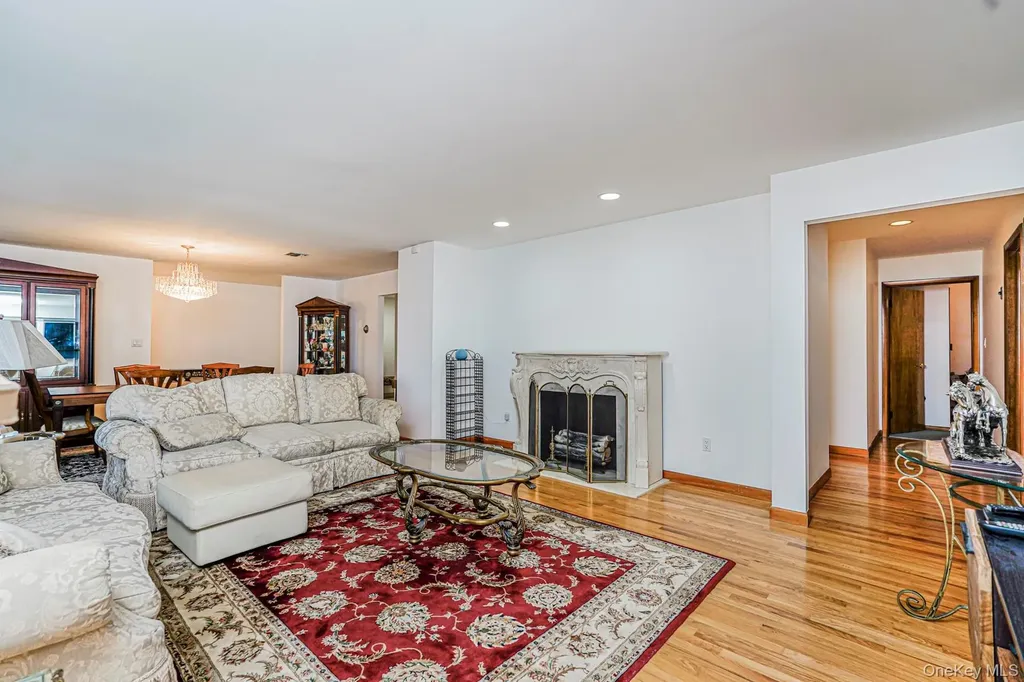 74 Longfellow Avenue Staten Island NY 10301