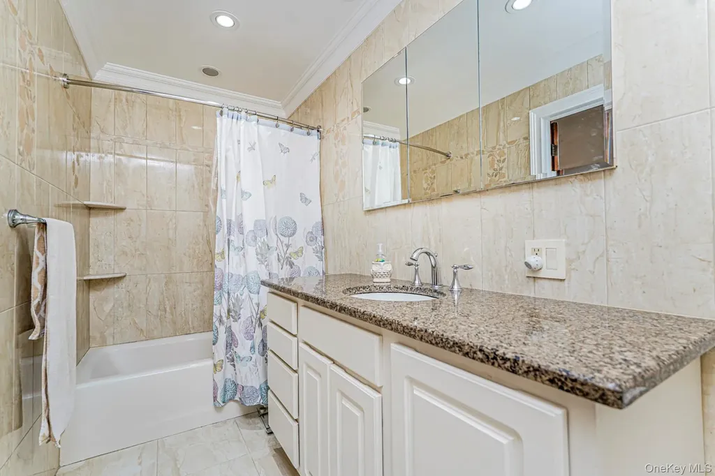 74 Longfellow Avenue Staten Island NY 10301