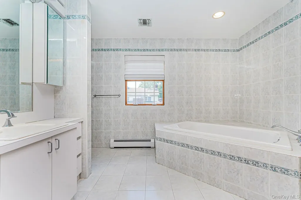 74 Longfellow Avenue Staten Island NY 10301