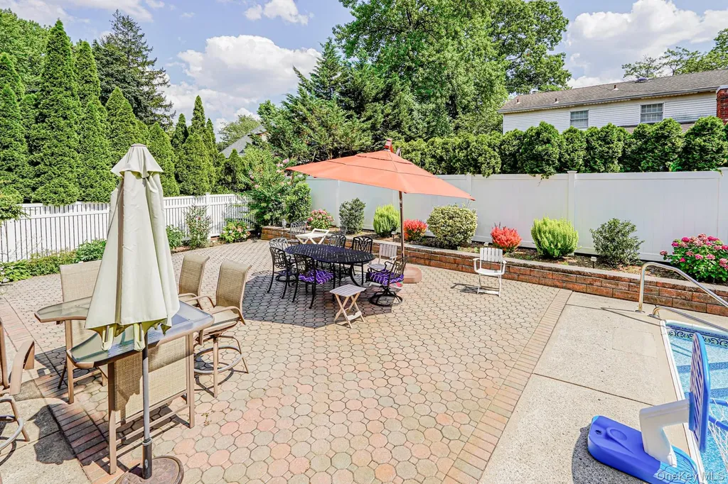 74 Longfellow Avenue Staten Island NY 10301